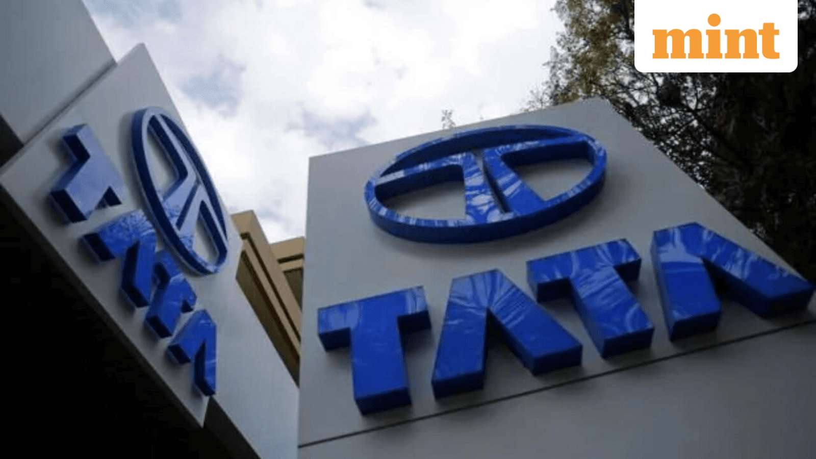 Cover image for Tata Communications targets 40% of India's data centre connectivity market with ₹4,350 crore investment